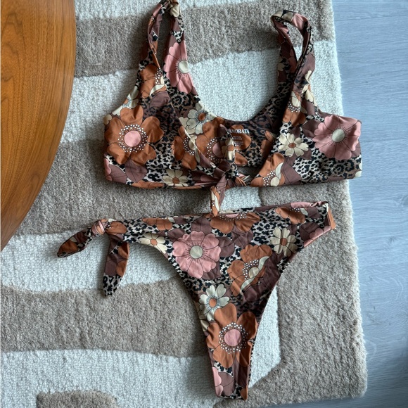 iNAMORATA Leopard Melba Bikini Set - S/M - Picture 1 of 5